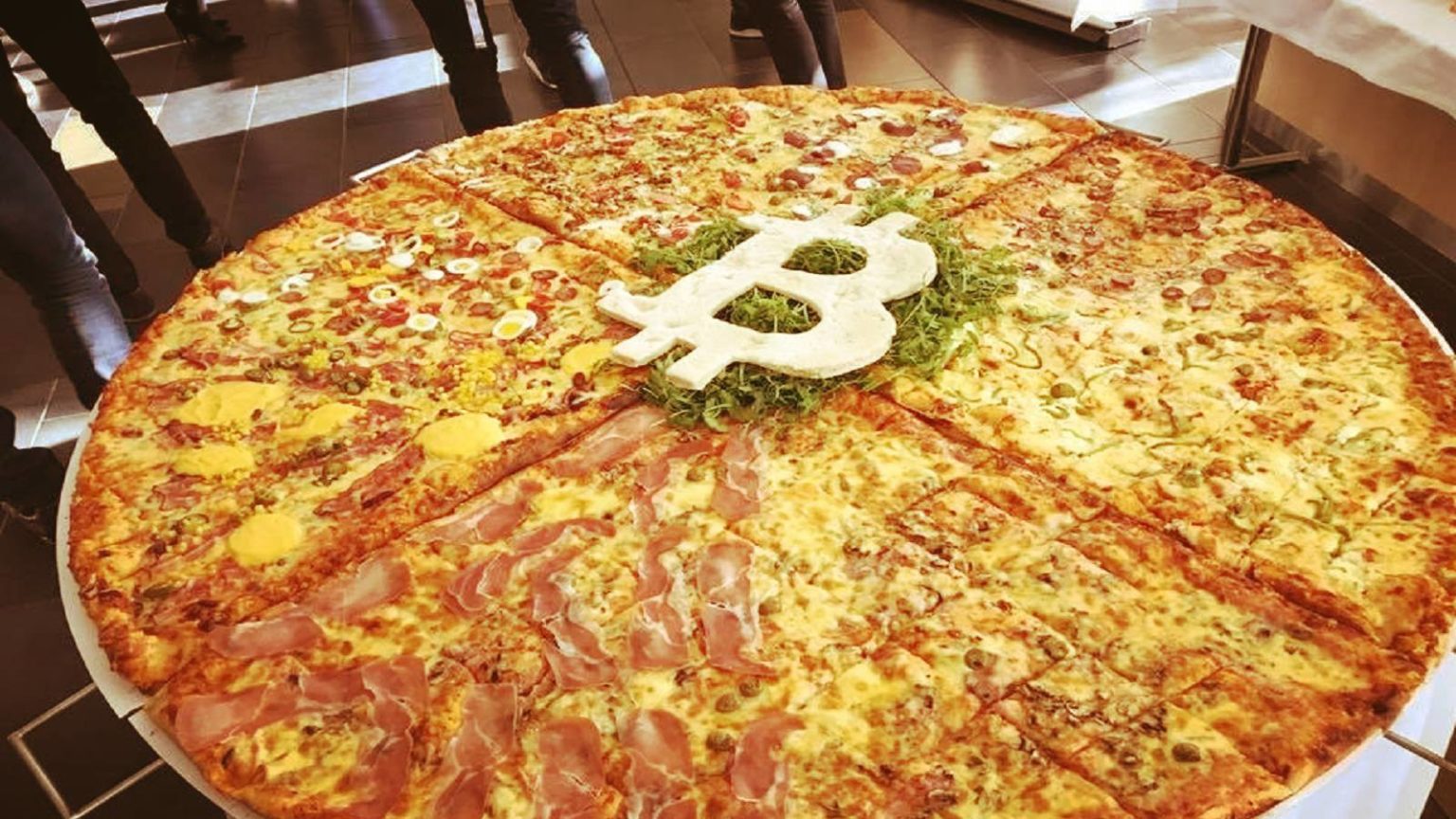 Bitcoin Pizza Projesi Hayata Geçiriliyor • Coinkolik